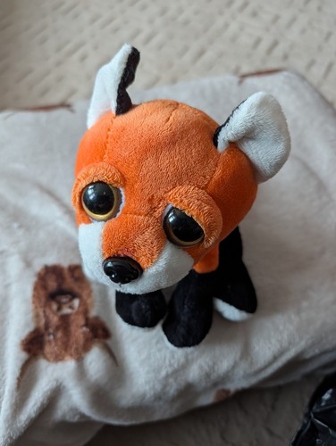 Deluxebase goti mals sad fox - mals,